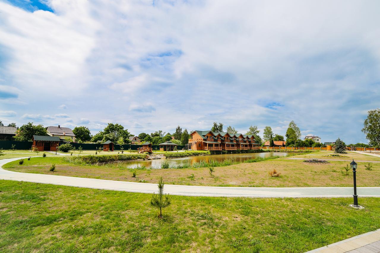 Hotel Zarichna Drogóbich Exterior foto